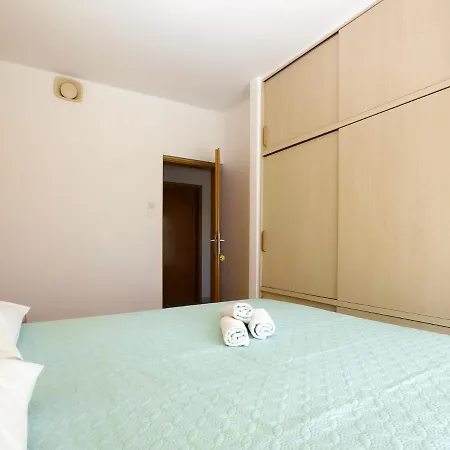 Apartments Biskupije 810 Medulin Exterior photo