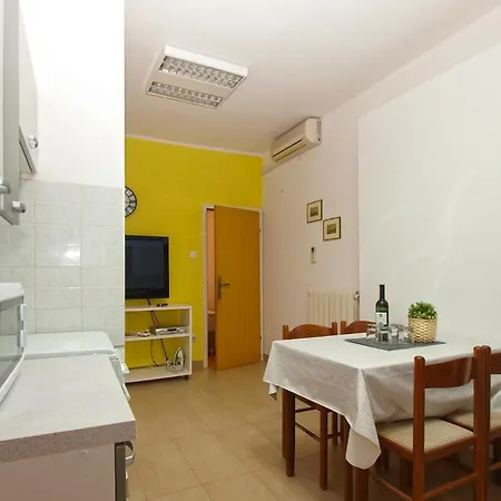 Apartments Biskupije 810 Medulin Exterior photo