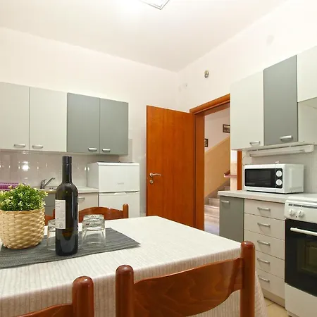 Apartments Biskupije 810 Medulin Exterior photo