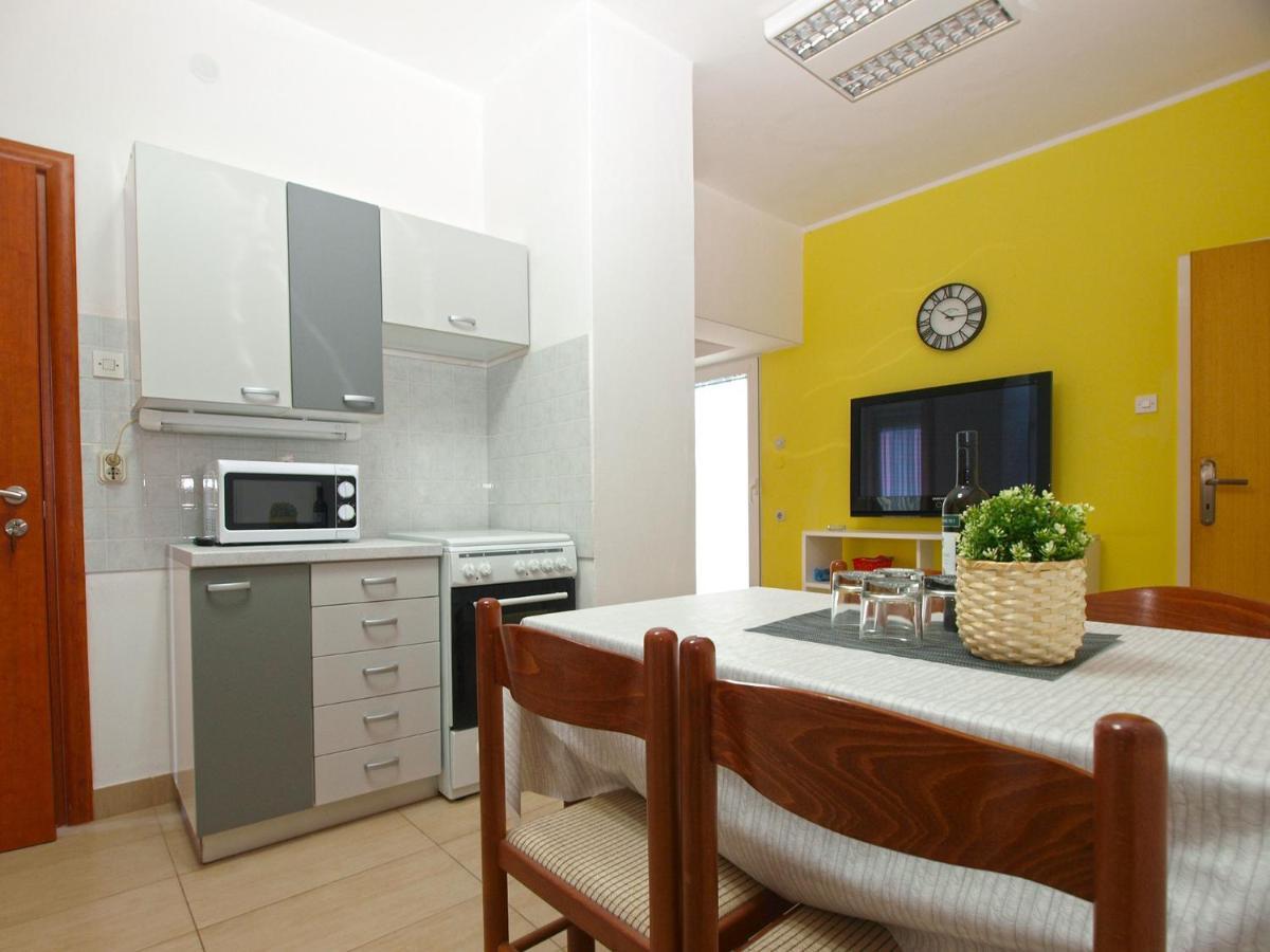 Biskupije 810 Apartman Medulin