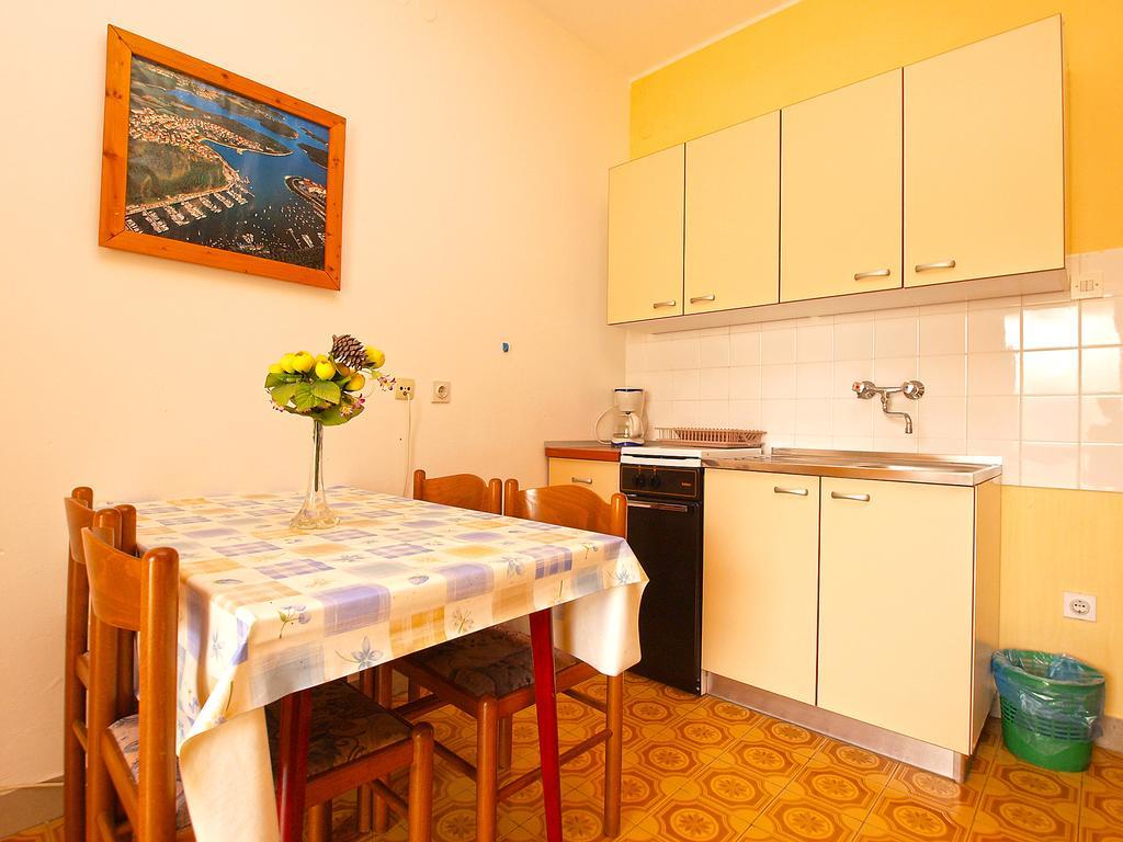 Biskupije 810 Apartman *